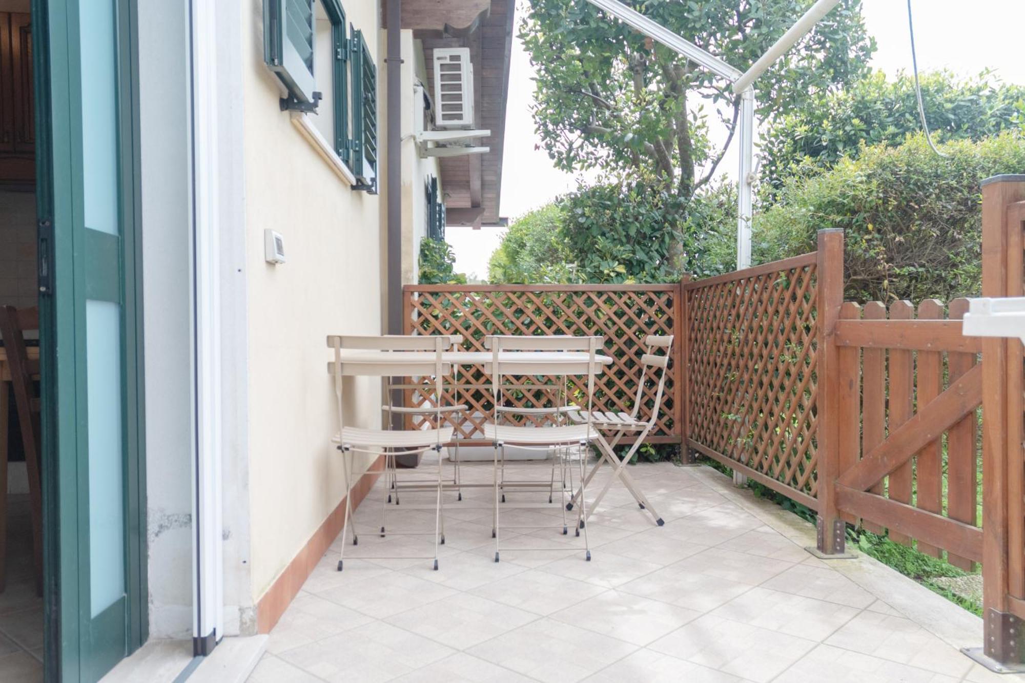 I Lecci Guesthouse San Felice Circeo Exterior photo